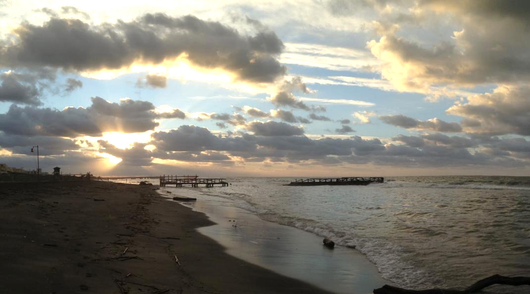 La storia del Pontile dei Pescatori di Ostia